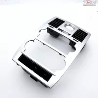 Ornament Interior 0uz87trmaa Chrysler 300 C Lx 2004 2004 2 7 4674553 