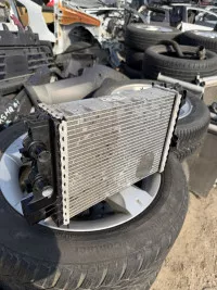 Renault Clio V Radiator Intercooler 214109135r cod 214109135R