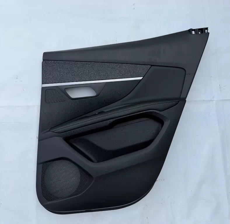 Fata De Usa Interior Dreapta Spate Peugeot 3008 An 2019