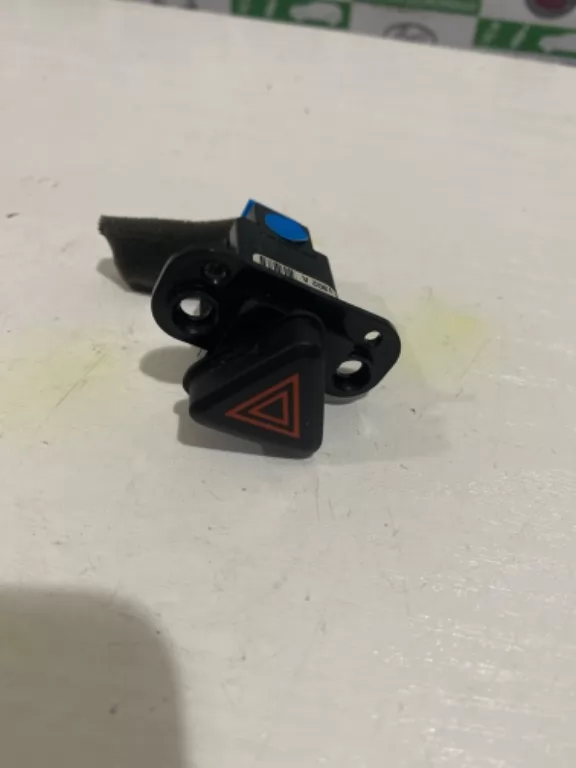 Buton Avarie Chevrolet Orlando 95214143 cod 95214143