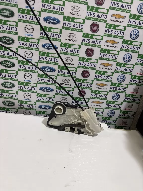 Broasca Usa Stanga Fata Toyota Yaris An 2017 T43 11140f1 cod T43-11140F1