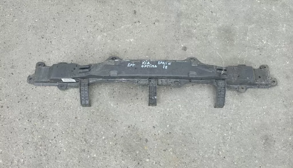 Armatura Bara Spate Kia Optima Break 86631 D4300 cod 86631-D4300