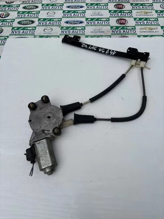 Macara Geam Electric Stanga Spate Alfa Romeo 147