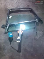 Geam Dreapta Spate Audi A4 B8 2 0tdi An 2010 