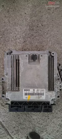 Ecu Calculator Motor Renault Master 2 3dci 237102639r 0281019110 cod 0281019110