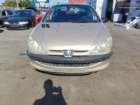 Dezmembram Peugeot 206 Berlina 1 4benzina Tip Motor Kfw Anul Fabricatiei 2007 