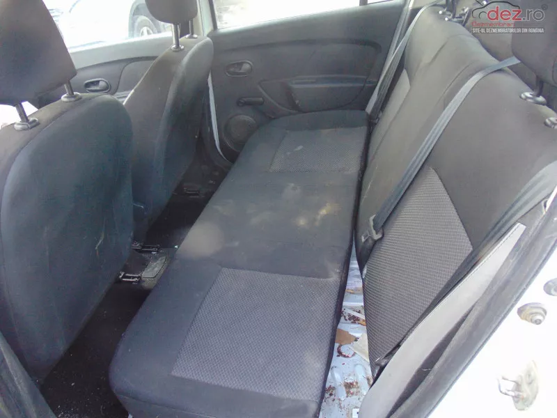 Dezmembram Dacia Logan 1 2benz Tip Motor D4f F7 An Fabricatie 2012 