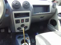 Dezmembram Dacia Logan 1 5dci Tip Motor K9k K7 An Fabricatie 2006 