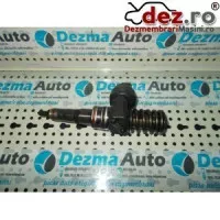 Injector Volkswagen Golf 1J 2004 cod 038130073AQ