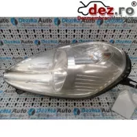Far stanga, dreapta Fiat Grande Punto 2014