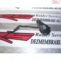 Pedala Cu Senzor Acceleratie 8d2721523e Volkswagen Passat B5 5 1 9tdi 0 Litri Piese auto în Biharia, Bihor Dezmembrari