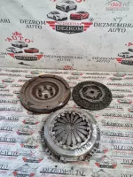 Kit Ambreiaj Complet Peugeot 206+ 1 4 Hdi Eco 68cp Coduri 9834066780 / 9801139380 