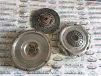 Kit Ambreiaj Complet Skoda Rapid 1 6 Tdi 105 Cai Motor Cayc Coduri 03l141025q /