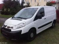 Dezmembrez citroen jumpy de marfa 1 6 hdi din 2013 masina are 40 000 km 