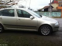 Vand aripa dreapta fata pentru skoda octavia 2 din 2004 pana in 2009...