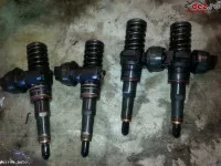 Injector Volkswagen Bora 2007 cod 038130073 