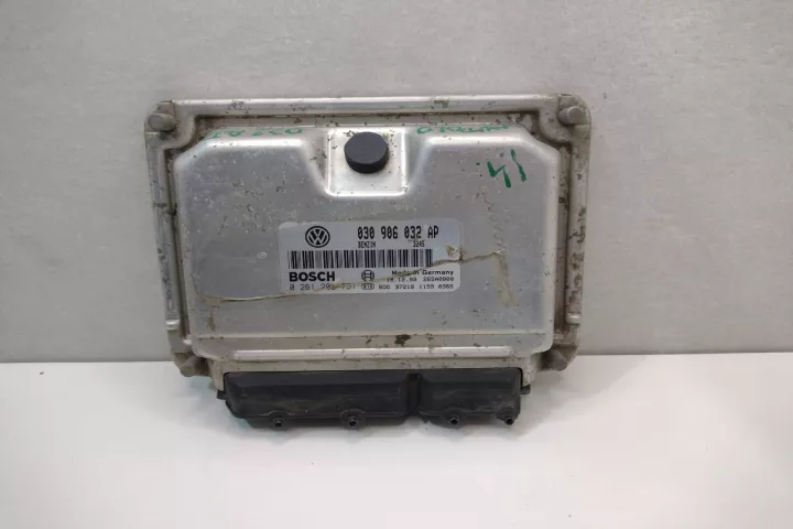 Ecu Calculator Motor Cod 030 906 032 Ap Volkswagen Volkswagen Polo 3 6n [facelift] [2000 