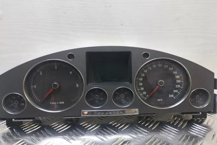 Ceasuri Bord Volkswagen Volkswagen Phaeton [2002 2008] 