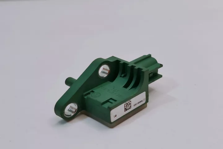 Senzor Impact Cod 3c0909606 / 17060103 Volkswagen Volkswagen Passat B6 [2005 