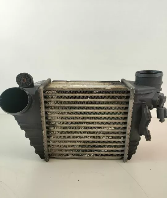Radiator Intercooler 1 9 Tdi (1j2)(1m1)(1j1) 1j0145803f Volkswagen Volkswagen Piese auto în Satu Mare, Satu-Mare Dezmembrari