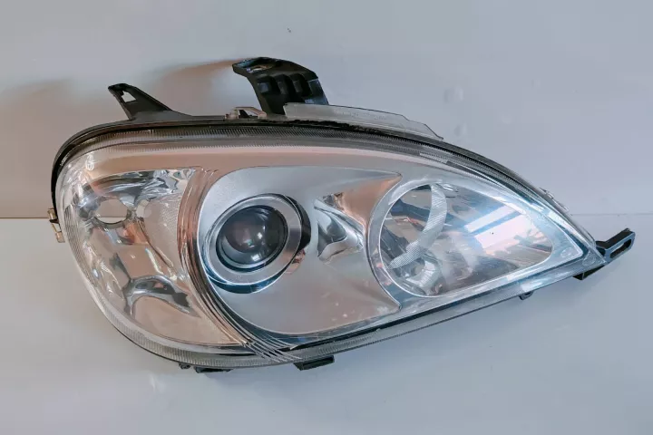 Far Dreapta Mercedes M Class W163 [1997 2001] 