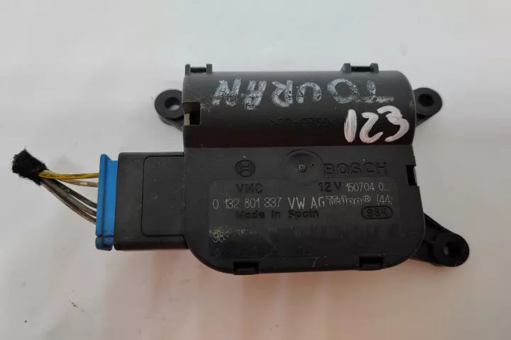 Motoras Clapeta Aeroterma Compatibil Volkswagen / Skoda / Audi Volkswagen