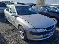 Dezmembrez Opel Vectra B 16i 18i 25i 20dti