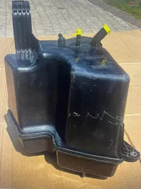 Rezervor Adblue Mercedes Sprinter 907 910 A9104700000 cod A9104700000