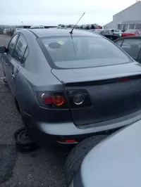 Dezmembrez Mazda 3 