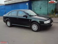 Dezmembrez Skoda Octavia 1 Limuzina 1 6 Benzina 