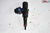 Injector Volkswagen Passat 2003 cod 038130073AA Piese auto în Constanta, Constanta Dezmembrari
