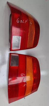 Lampa Stop Stanga / Dreapta Volkswagen Golf 4 2002
