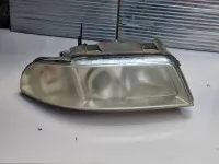 Far Cu Lupa Dreapta Audi A4 B5 2001