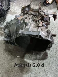 Cutie Viteze Toyota Avensis 2 0 D