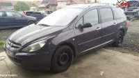 Dezmembrez masina respectiva incluzand bara fata armatura (intaritura)...