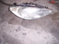Far stanga, dreapta Peugeot 307 2002
