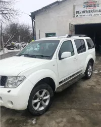 Far Stanga Nissan Pathfinder 2 5 D Automat 2007