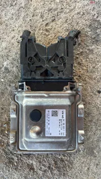 Ecu Skoda Citigo 1 0 Mpi Cod 04c906020k 04c907309d