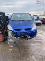 Far Stanga Mitsubishi Colt 2008 Hatchback 1 5 Dci 