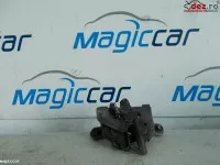 Incuietoare capota fata Toyota Yaris 2005