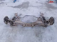 Punte Toyota Avensis 2006