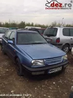 Dezmembram Vw Vento Motor 1 6i An 1998 