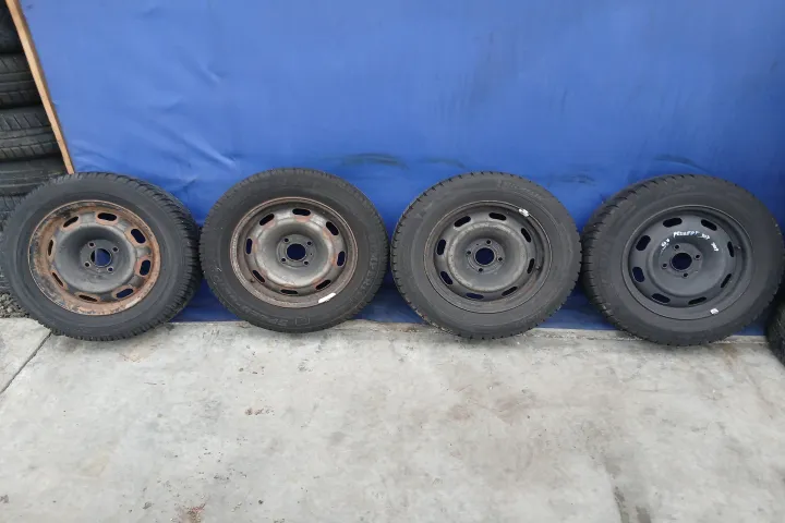 Jante Tabla Cu Anvelope 15 Set Peugeot 307 [2001 2005] Hatchback 5 Usi 1 4 Mt (75