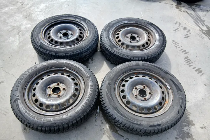 Jante Tabla Cu Anvelope 15 Set Volkswagen Vw Caddy 3 [2004 2010] Minivan 4 Usi 1 9