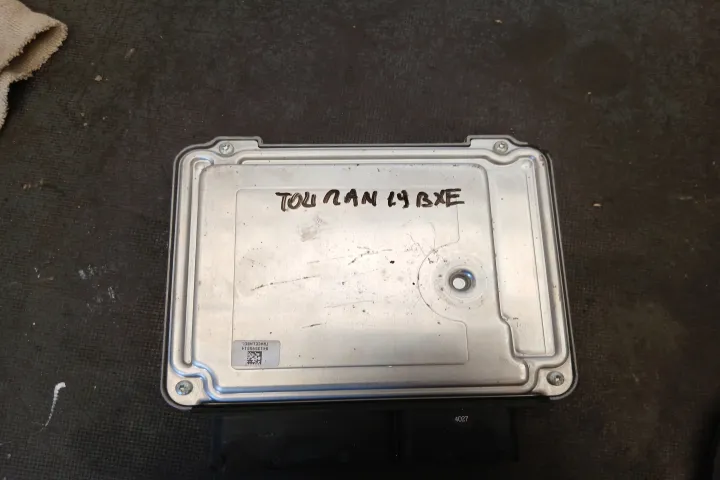 Calculator Motor Ecu Volkswagen Vw Touran [facelift] [2006 2010] Cross Minivan 5