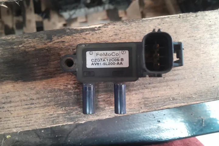 Senzor Presiune Gaze Evacuare Ford Focus 3 [2011 2015] Wagon 5 Usi 1 6 Mt (125 Hp) 