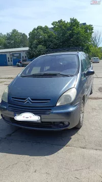 Dezmembrez Citroen Picasso An 2008 1 6 Diesel 66kw Tip Motor 9h02
