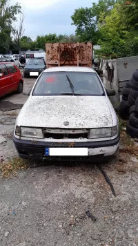 Dezmembrez Opel Vectra Sedan / Berlin Motor 1 8 I 1991 Motor C18nz
