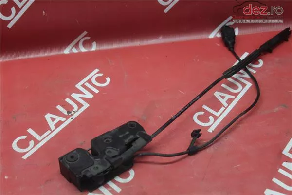 Incuietoare capota fata Audi Q5 2008