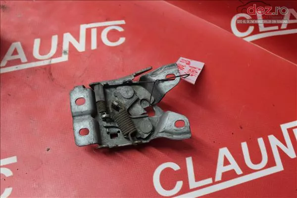Incuietoare capota fata Opel Agila 2000